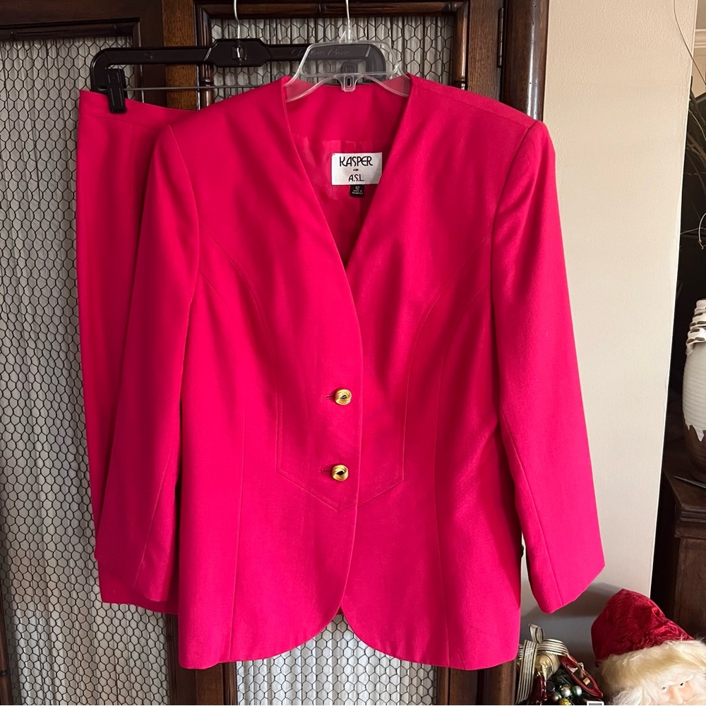 Kasper Suit (Jacket & Skirt Set)